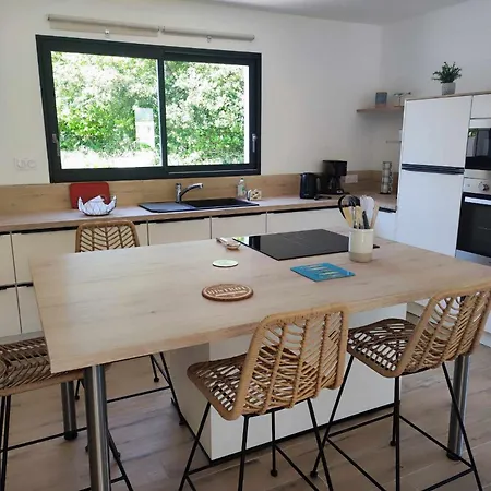 Holiday home Maison Recente Plain-pied Proche Commerces Crozon